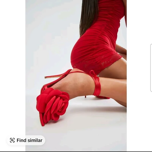 Elegant Red Floral Women's Heels - Picture 3 of 5